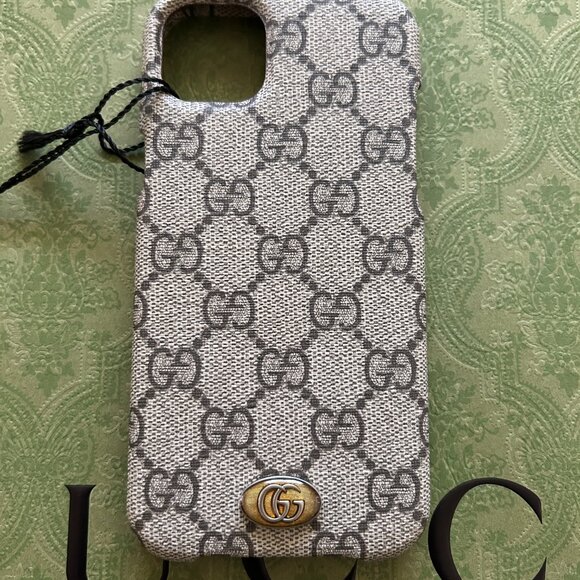 NWT GUCCI iPhone 14 plus case 753612 - Picture 1 of 10